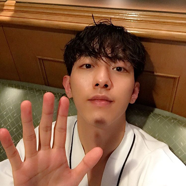 埋め込み画像への固定リンク