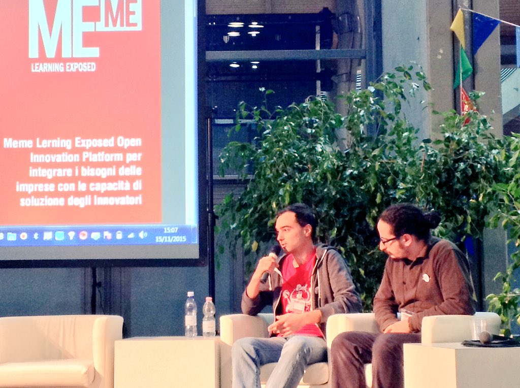Aster_ER's tweet photo. Micheal Urbinati @makernlab: l'opportunità di applicare le intuizioni al mondo reale @Memexposed #retemak_er #RBMMF https://t.co/AucooBVq03