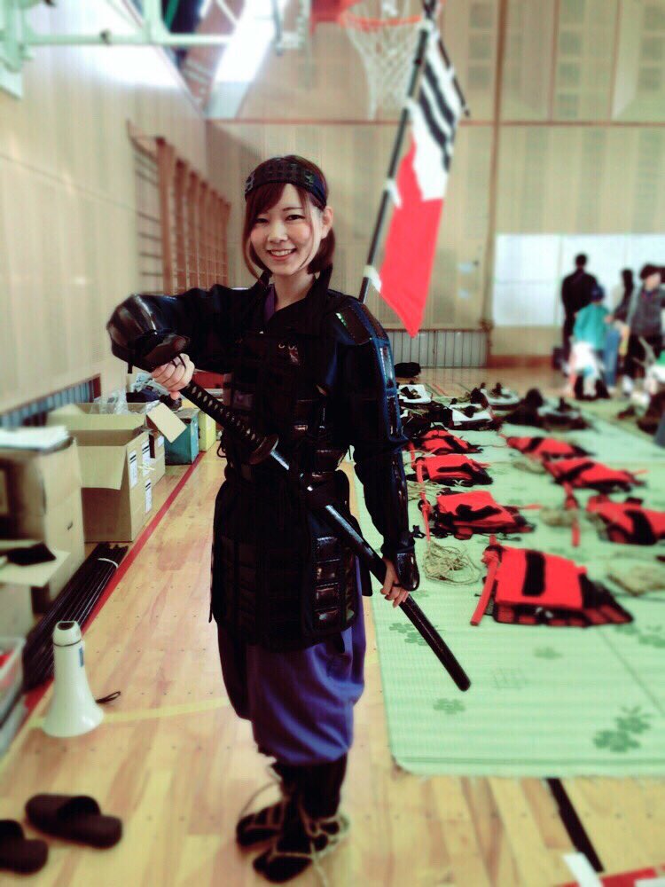 C2のヤンキー、メアリーこと宮岡里奈さん！！！
もちろん経済学部経済学科チャラ経の代表です🙆🙆
特技はダンスです💃💃よろしくお願いします～！！！