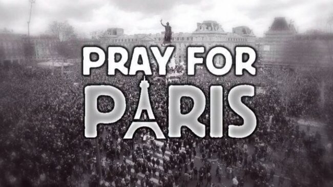 EagleGaming45's tweet photo. #PrayForParis 😪🙏 https://t.co/Ad3RUQRL42