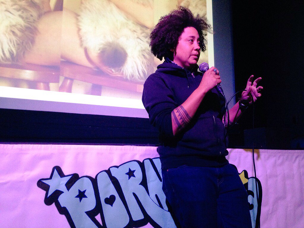 PinkWhite's tweet photo. Shine Louise Houston hosts Q&amp;A https://t.co/C6bhLZ4pjd Retrospective #Pornotopia2015 @PornotopiaFest @ShineLouise https://t.co/iPIPqoYFP2