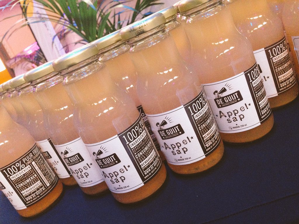 #Vitaliteit staat voorop tijdens onze catering rondom <a href="/7Hloop/">NN Zevenheuvelenloop</a> met <a href="/ScholtenAwater/">Scholten Awater</a> &amp; <a href="/Hutten_NL/">Hutten</a> #sports #health