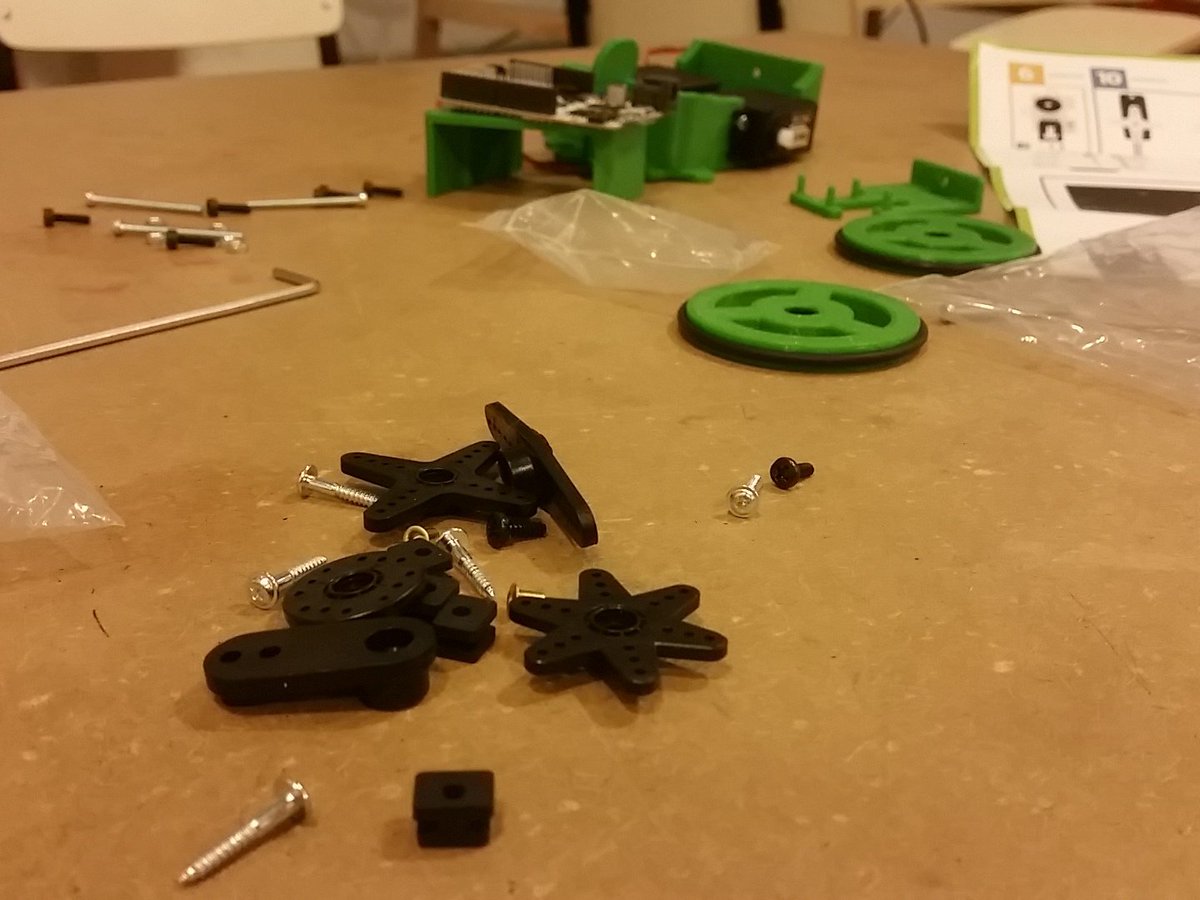 acaya_staff's tweet image. Pronto estas piezas cobrarán vida...

#CursoDeRobótica #Robótica #robot