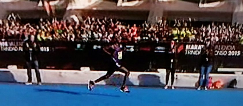 superdeporte_es's tweet photo. Mwangangi: "El @maratonvalencia es uno de los mejores del mundo" , palabra de campeón --> https://t.co/mbRdNpVtIQ https://t.co/o4ccVSHanL