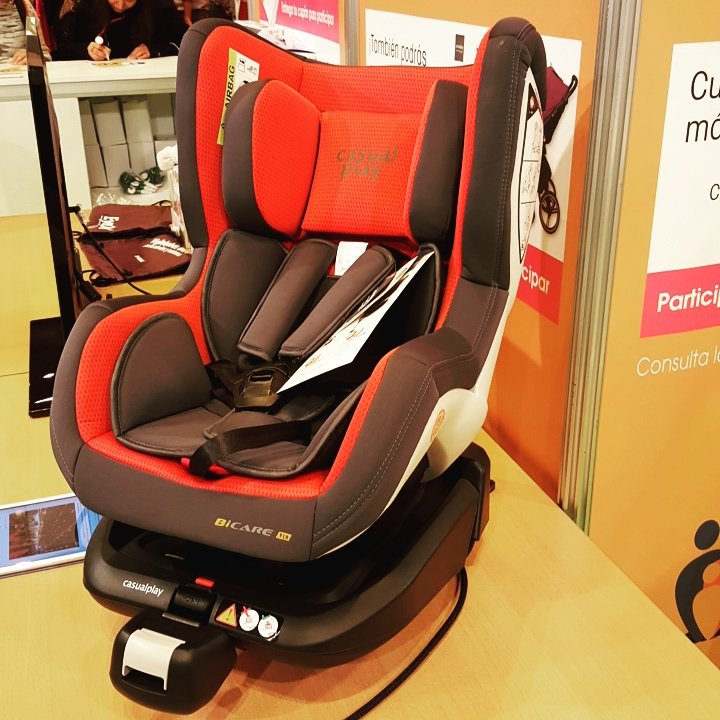 letsfamily_es's tweet photo. Primer sorteo de hoy. A las 14.00h una silla de coche Becare Fix de @Casualplay_es  #sorteos #letsfamily https://t.co/C6KV08qP5i