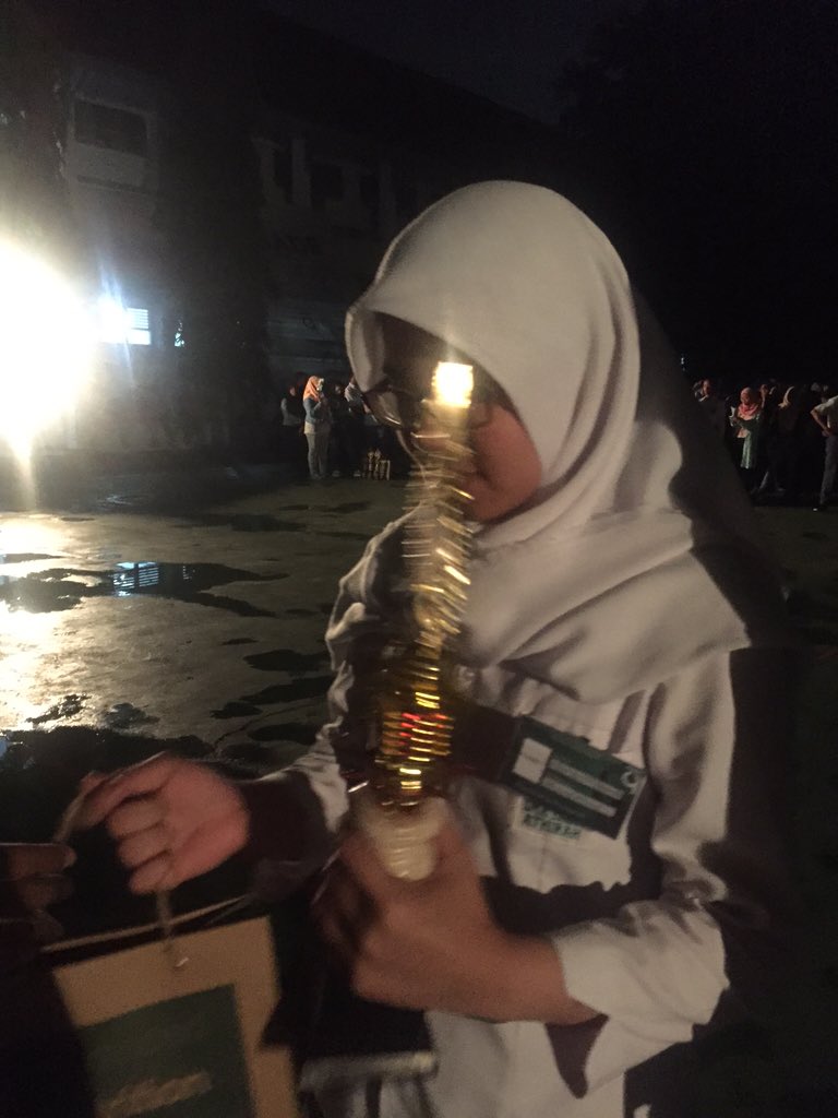 PARADE17_VOL9's tweet photo. Pemenang Lomba cerdas-cermat https://t.co/door9khsvh