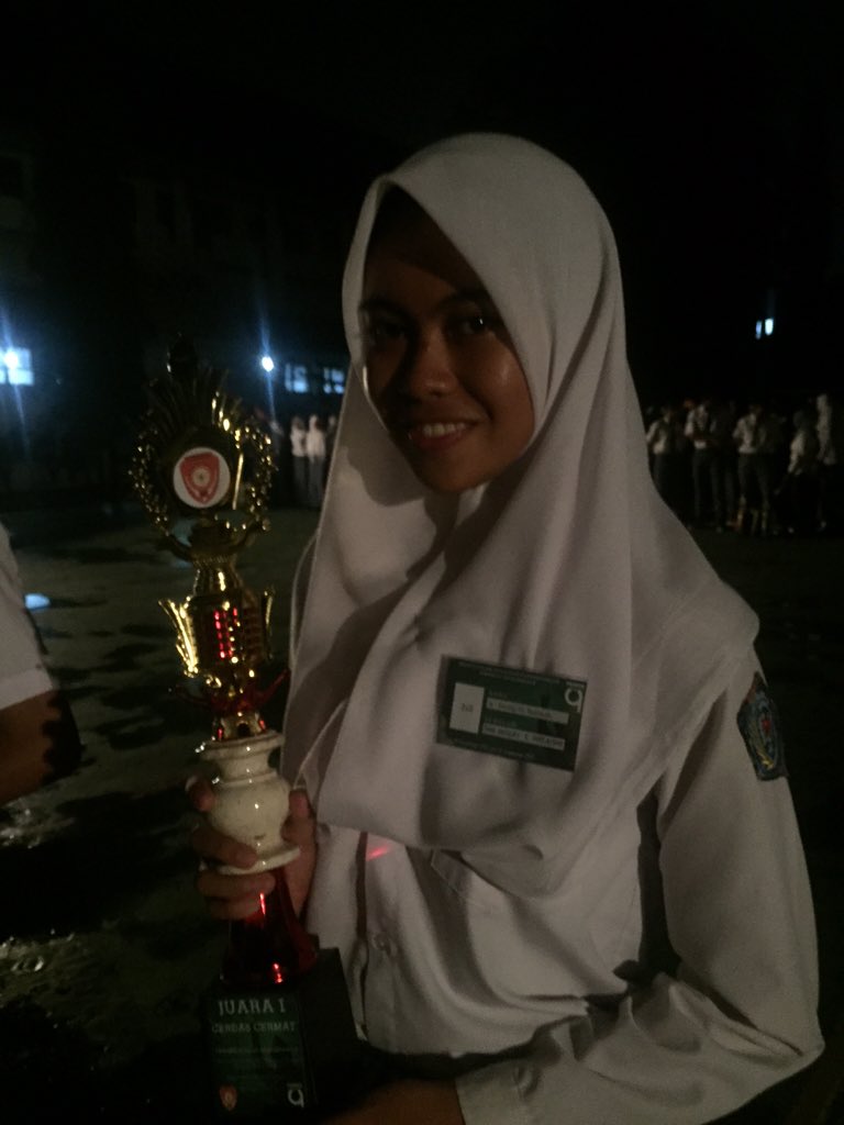 Pemenang Lomba cerdas-cermat