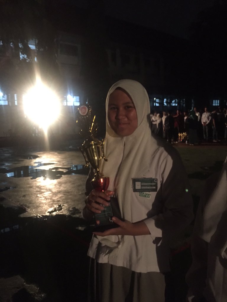 PARADE17_VOL9's tweet photo. Pemenang lomba akustik https://t.co/paGC9k5qjK