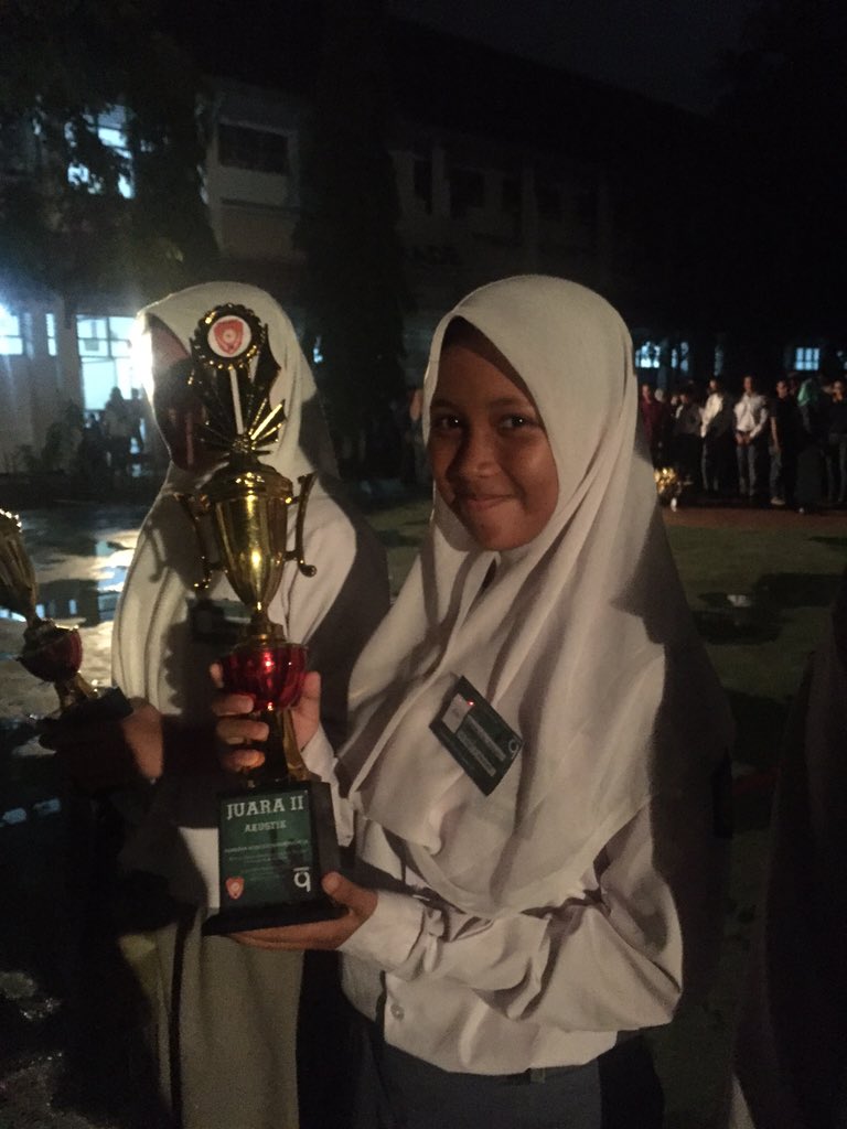 PARADE17_VOL9's tweet photo. Pemenang lomba akustik https://t.co/paGC9k5qjK