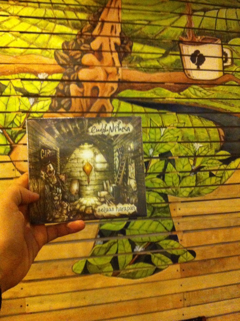 demajors Padang tweet media