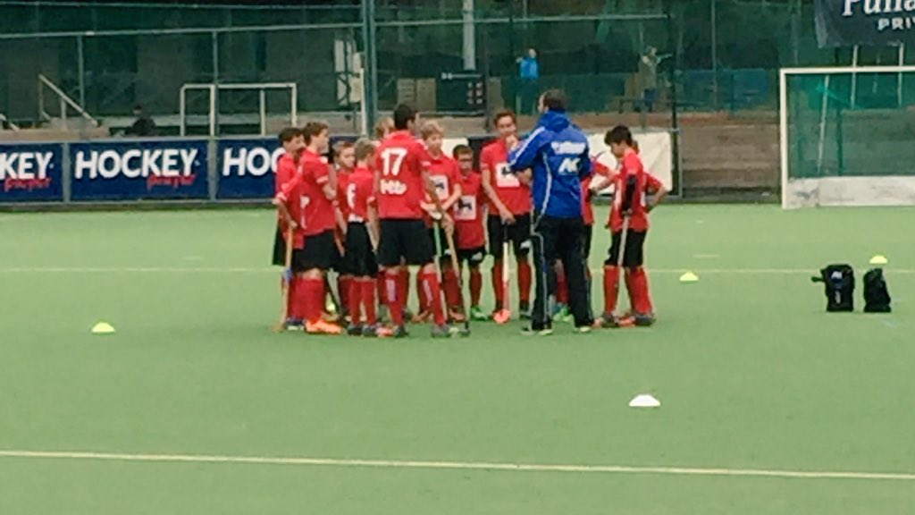 Kickoff BeGold District! @hockeybe @aginsurance @FintroBelgie <a href="/DelhaizeFR/">Delhaize FR</a> <a href="/LotNat_Belgique/">Loterie Nationale</a> #futurestars