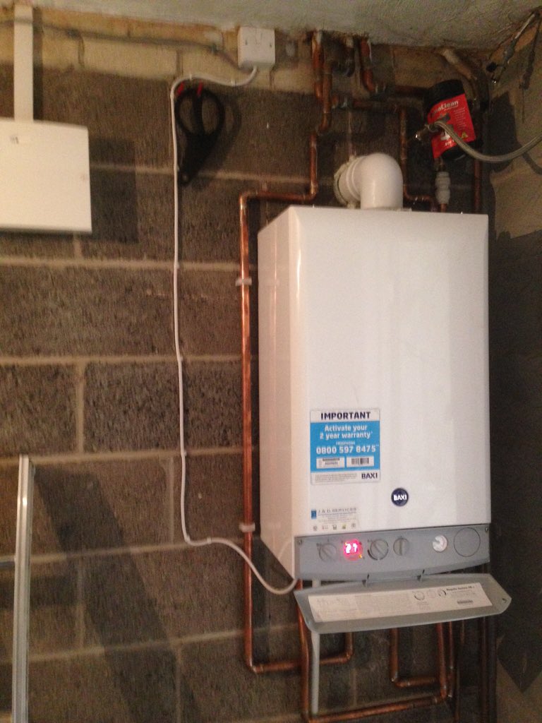 jd_serv's tweet photo. @jd_serv: LOVELY FIT! 
@baxiboilers MEGAFLO and @ADEY_Pro always a great combo! https://t.co/hQAhVQOejO