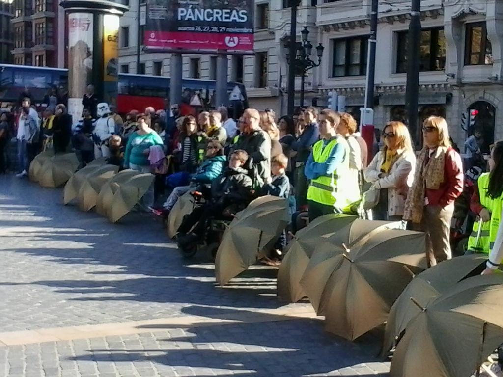 Lourdlo's tweet photo. #DELAMANO15N https://t.co/IKV4TPrL1j