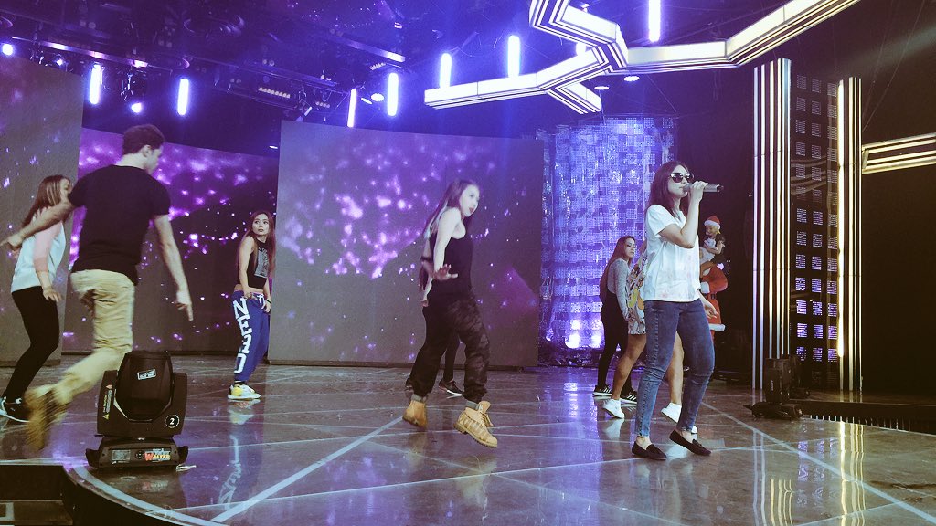 purplefadz's tweet photo. Today. @JustSarahG #TYForTheLoveSARAHG https://t.co/fqf01FqCXz