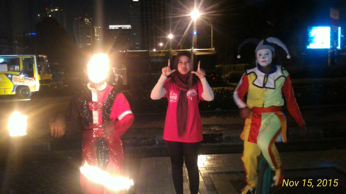 Ini dia salah satu keseruan pengunjung di #TriBluesFest mau tau keseruan lainnya? Ayo segera ke Plaza Barat Senayan!