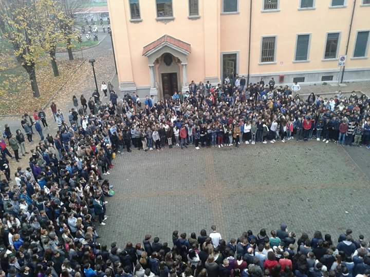 mattiapizzo's tweet photo. #Giovio https://t.co/KV2BeQGdTo