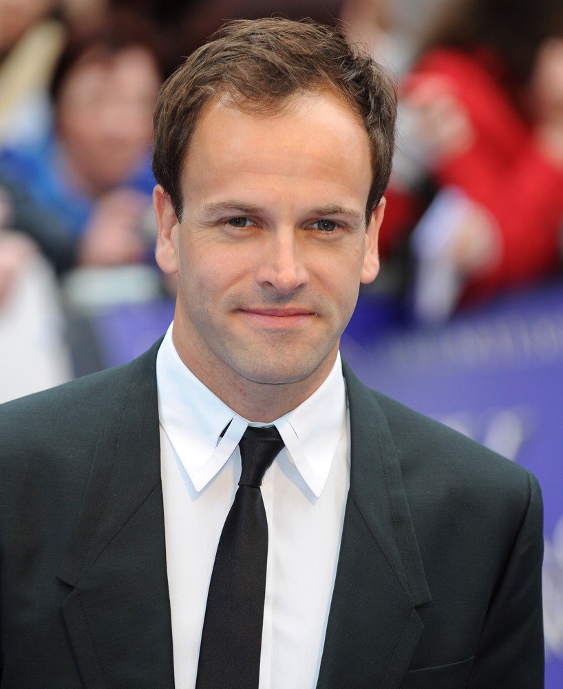 Happy 43rd birthday, Jonny Lee Miller! 