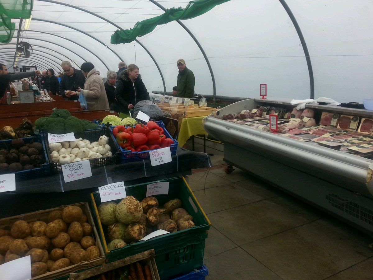 Eric336's tweet photo. @boltonartisan Heaton fold.  Come along. Lots to choose from. Food and gifts for all. And we're inside.  Yey! https://t.co/voaK4ngc1h