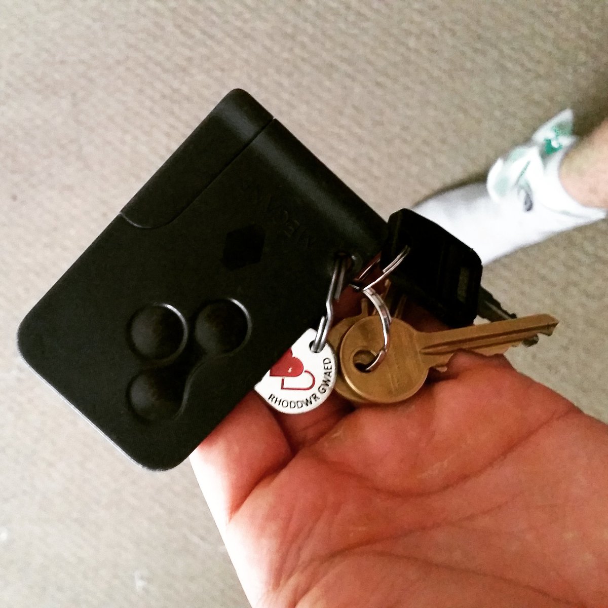 MattMay21's tweet image. To whoever found and returned my keys at #moruncardiff today, you're an absolute hero! Thank you so much!!