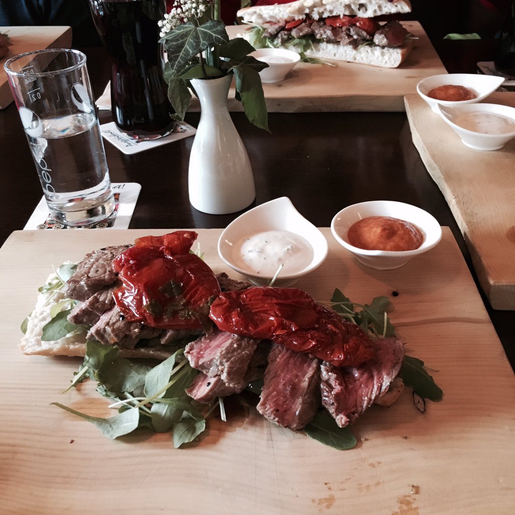 Jaewoo94's tweet photo. Had a really nice lunch today in #Austria #kaprun https://t.co/yT6weXKhgO