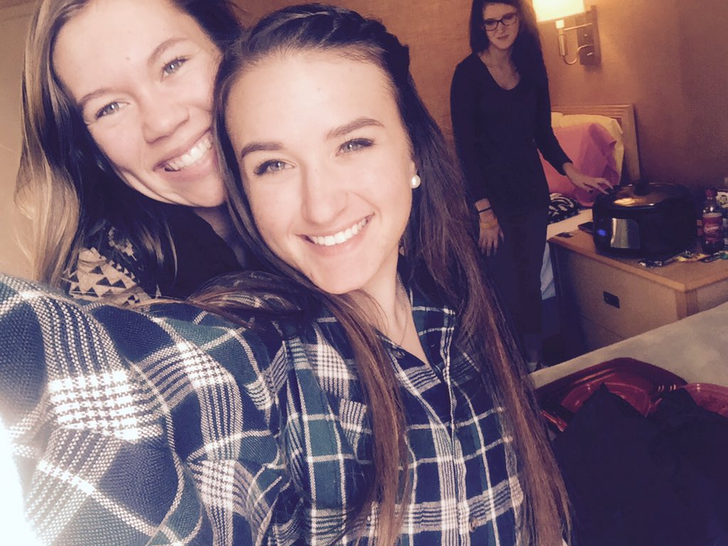 MadsJanuary's tweet photo. best weekend w my fav people😻 #fx2015 https://t.co/mJL48t8wmf