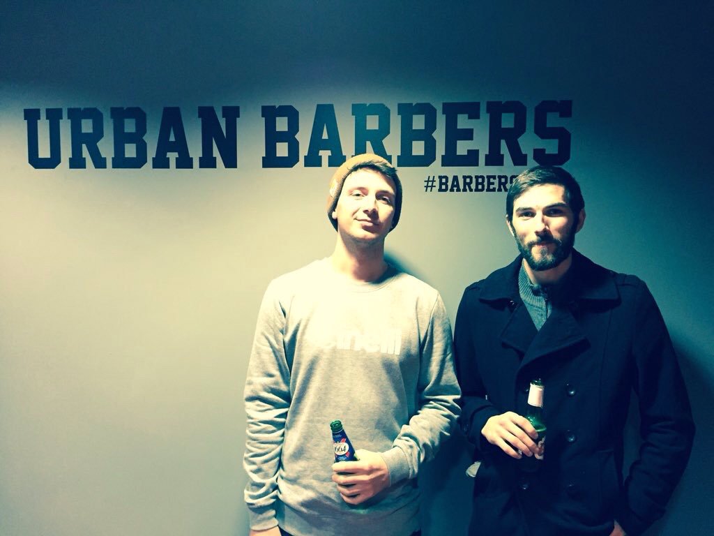 BarbersCafe's tweet photo. The boys chilling with a beer at the Urban Barbers 👍🏻🍺 #urbantrikescafe #Phoenixpark #Halton #cyclecafe https://t.co/05M7HUTAdG