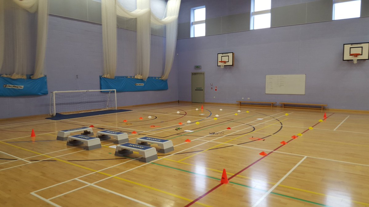 school_run_fit's tweet photo. Ready and waiting for year 9 pupils at St Mary's Catholic School, Newcastle last week. #Funfitness #GettingKidsFit https://t.co/PjvUAa0KNE