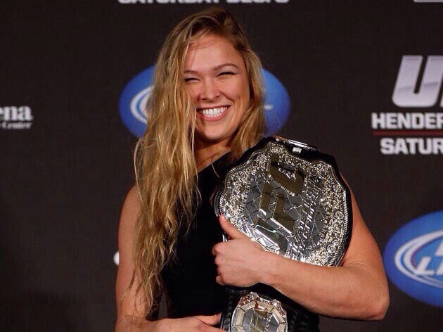 RondaRouseyNet's tweet photo. #UFC193 follow me @RondaRousey fan account https://t.co/s8ZaWrAZ1g