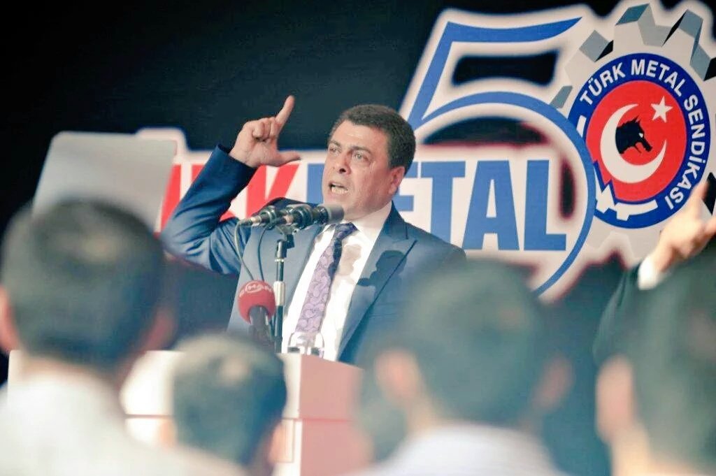 AdilKaraca6's tweet photo. Birlikten güç  doğar türk metalle ğünes doğar https://t.co/nxlt1GEStn