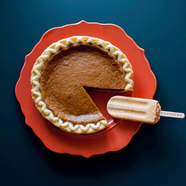 ArtesanaPops's tweet photo. Have your pop and eat it too! Pumpkin Pie pops available at the store.
#Fall #Pumpkin #Pie #LosAngeles #DTLA https://t.co/8mPSxVuv2t