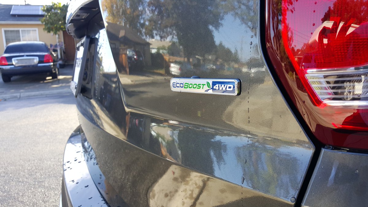 wooky2000's tweet photo. Looking forward to the start of another journey! Happy to continue the @Ford family heritage. #ExplorerPlatinum https://t.co/K1B8admYYT
