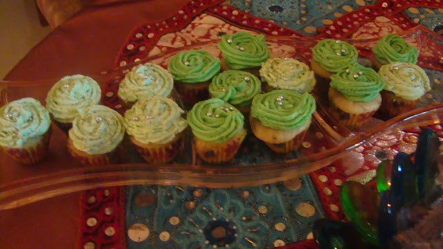 baketitude's tweet photo. Vote 4 me @ the Diwali Delights contest on BetterButter. #betterbutter #kitchenaidindia https://t.co/NqLgPzciH5 https://t.co/472XNRgdKP
