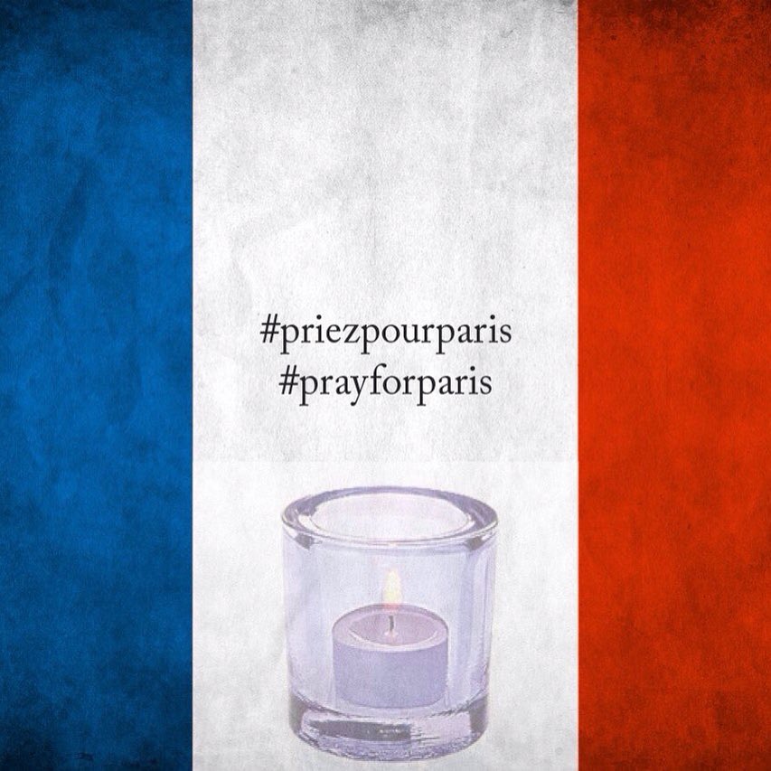 Kimmo_K's tweet photo. #priezpourparis #prayforparis #sytytäkynttiläpariisille sunnuntaina klo 18 Nous n´avons pas peur. https://t.co/oaFmcq8Gh9