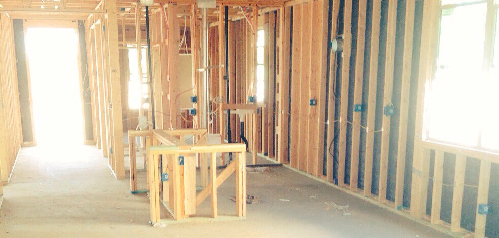 PermitsMadeEasy's tweet photo. WHICH #HOMEimprovement projects need a #PERMIT?  

Questions answered, advocacy and #PermitsInPhoenix. https://t.co/z46fPdCLg8
