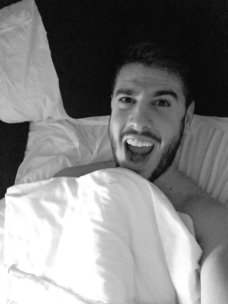 AntonioJSMazuec's tweet photo. ¡¡FELIZ DONINGO!! 😜😜😜 https://t.co/uePpnZXpmY