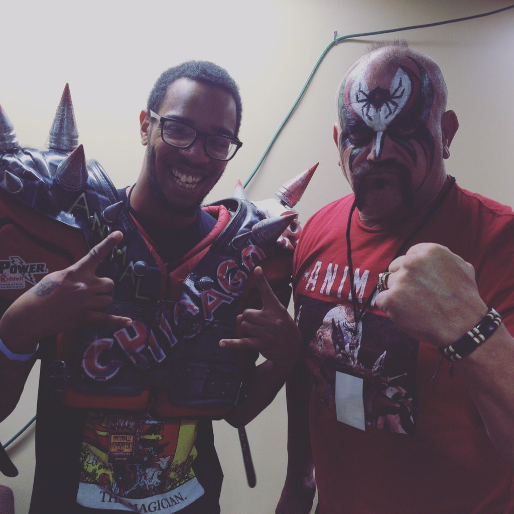 travy_hype's tweet photo. Well that's animal from the road warriors!!! #martinsvillehorrorfest #eastersundaymovie https://t.co/QtmWYz9TPj