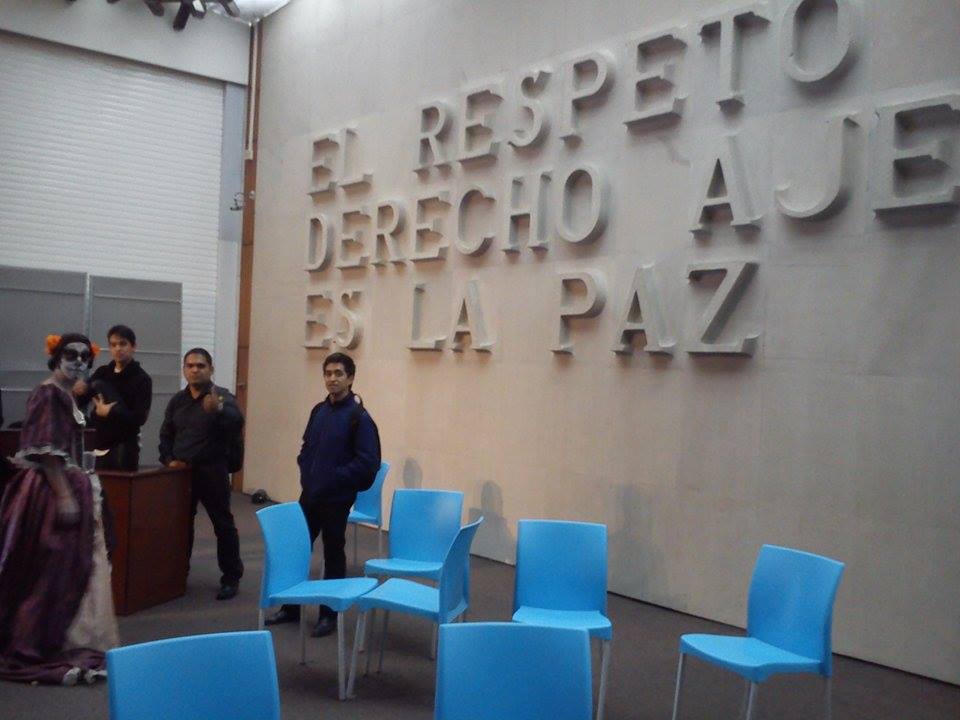 avazquezmx's tweet image. El curioso testimonio de lo que pasó ayer con la @onepanko en el @ccutlatelolco.