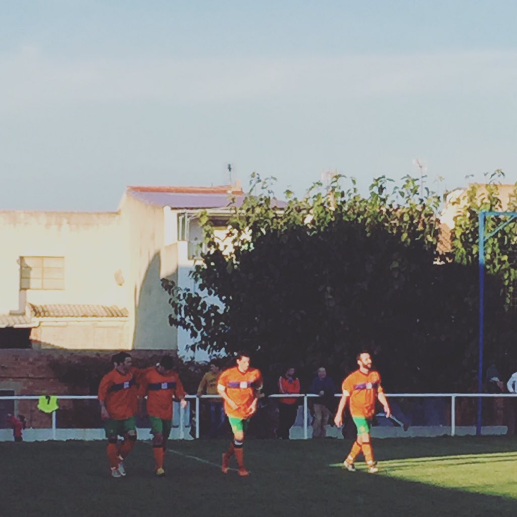 CE_Rossell's tweet photo. Gooool de Jony!
@rcsalsadella 2
@ce_rossell 2

#AmuntRossell https://t.co/4GBNelsqBR