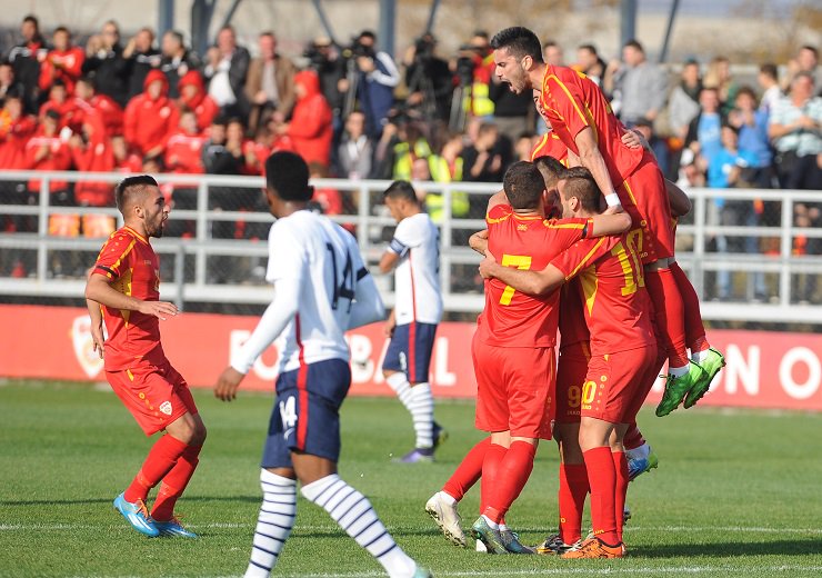 Macedonia U21 after the first goal; photo: Republika
