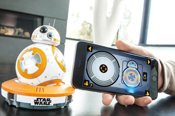 EvanKirstel's tweet image. 15 toys that will be a hit with your kids this holiday by @KrystinaGustafs on @CNBC cnbc.com/2015/11/09/15-…