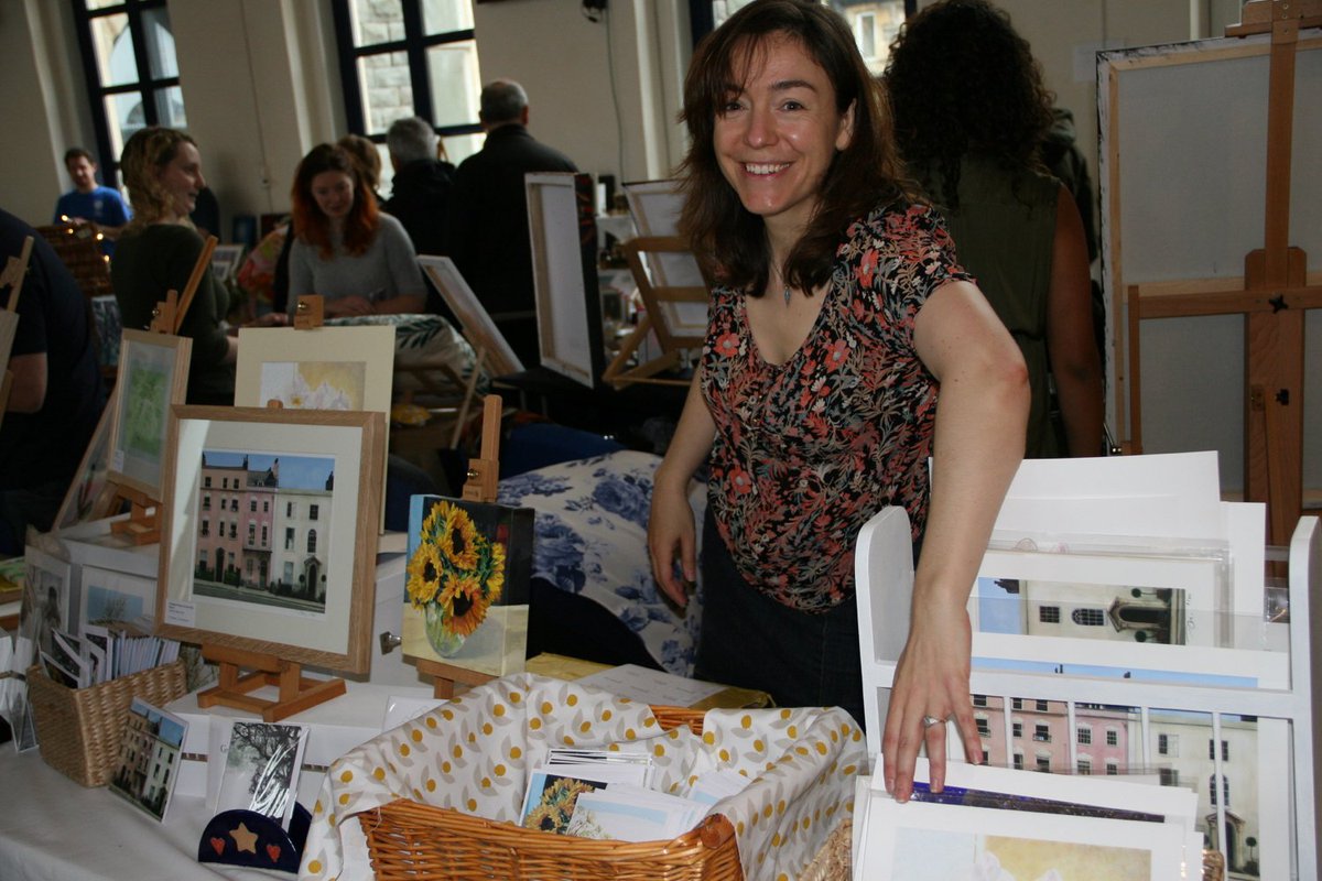 At the @PopupArtBristol sale yesterday - setting up the stall