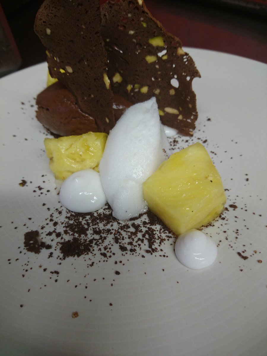 Sunday desserts <a href="/maisons_rest/">Maisons Restaurant</a> <a href="/mcardle_23/">Raymond McArdle</a>
