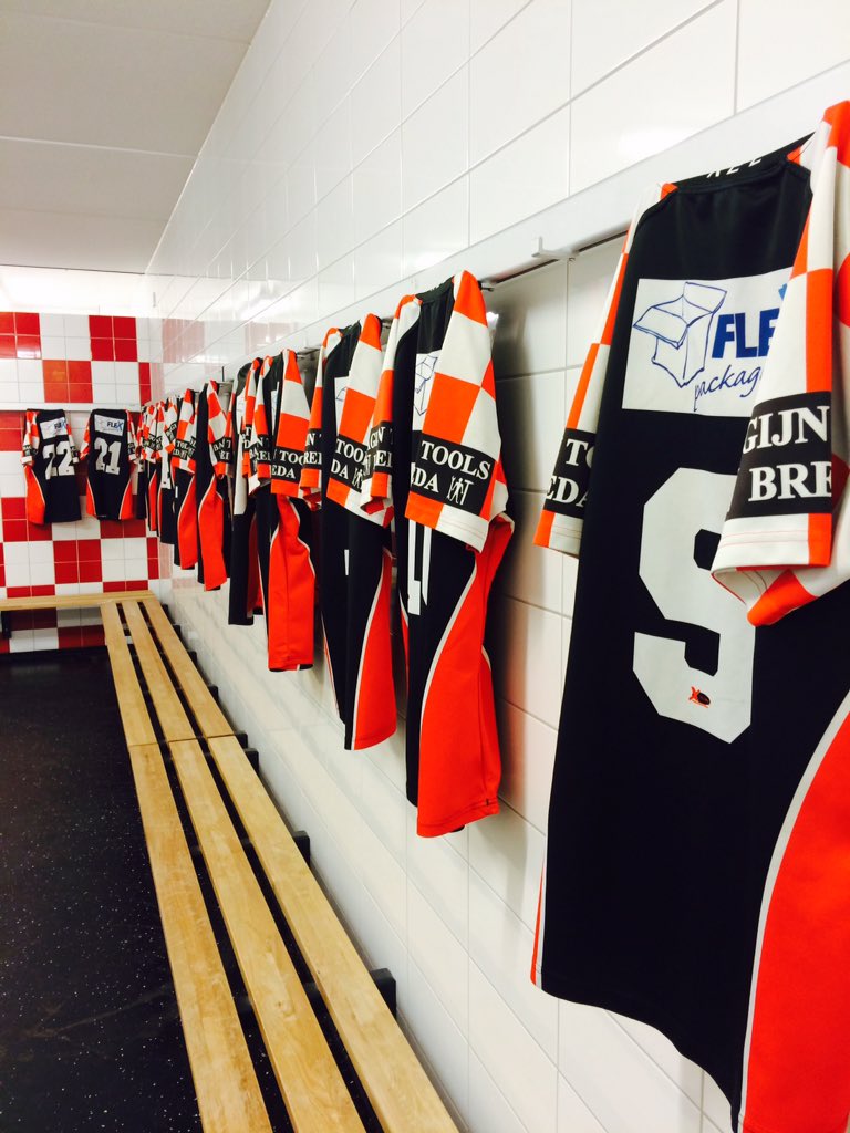 RELDames tweet media