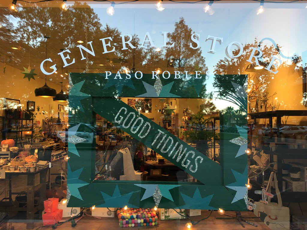 GenStorePaso's tweet photo. Elegant evening last night = so grateful to be in paso. Hearts go out to France.  #solidarite #shouldertoshoulder https://t.co/IhCaR3bCBn