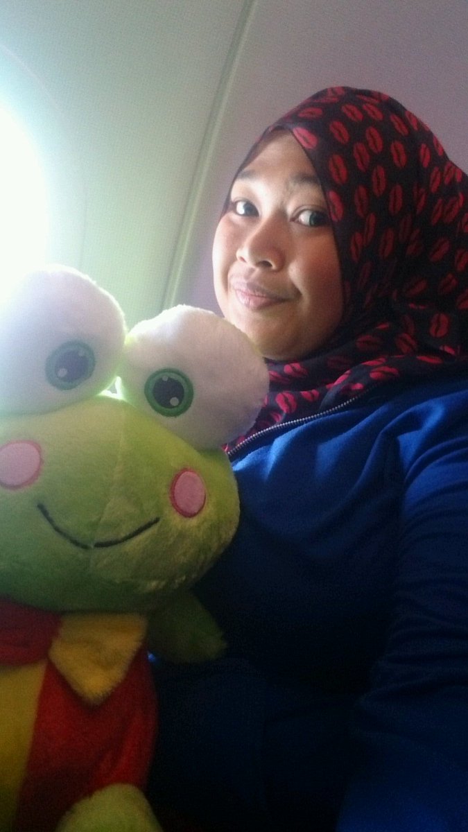 ezzah_sharuddin's tweet photo. Gud Nite uolsss...😴😴😴 https://t.co/Phq5O6cOvv