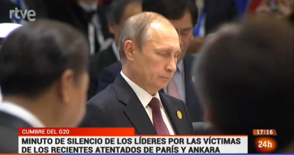 rtvenoticias's tweet photo. Comienza la cumbre del #G20 con un minuto de silencio por el terrorismo #Daesh https://t.co/yxDAHsmQRV https://t.co/aaQKRyM0rs
