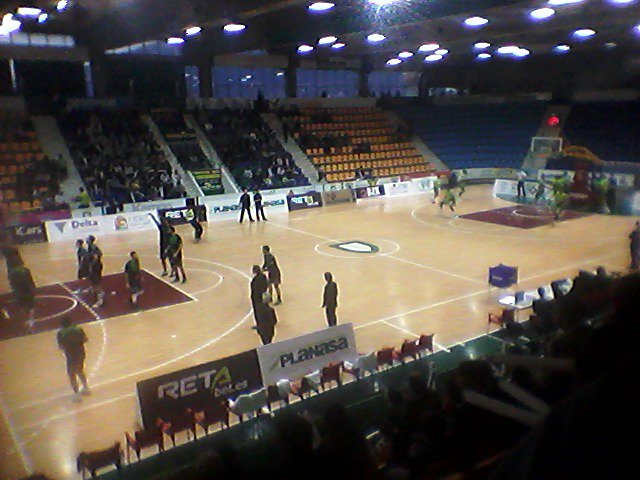 Ya estamos en Anaitasuna <a href="/BasketNavarra/">Basket Navarra Club</a> vs <a href="/Caceres_Basket/">CacerEsBasket</a>  #RuidoBNC