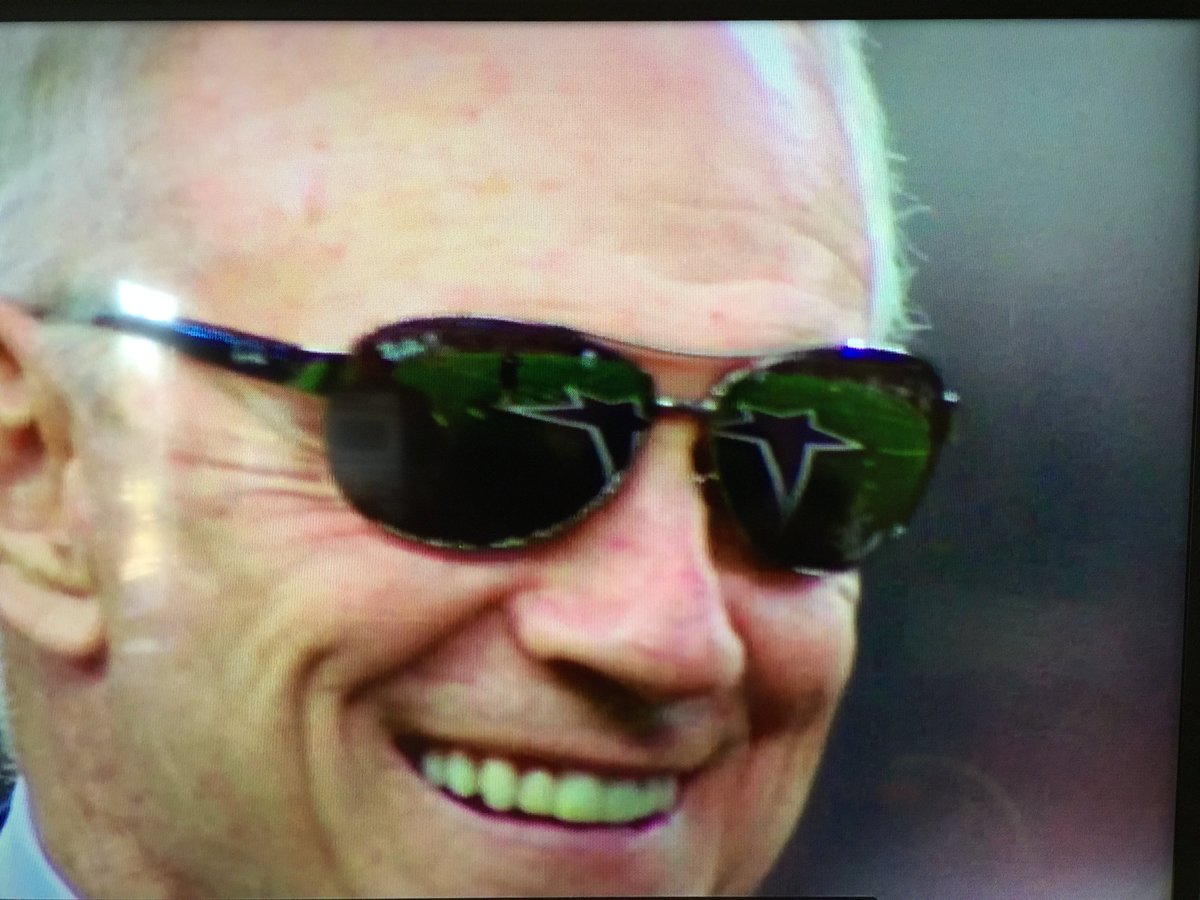 johnoudsteyn's tweet photo. You can see Jerry Jones true essence, with the Dallas Cowboys stars in his eyes https://t.co/ZfDS7EjAg3