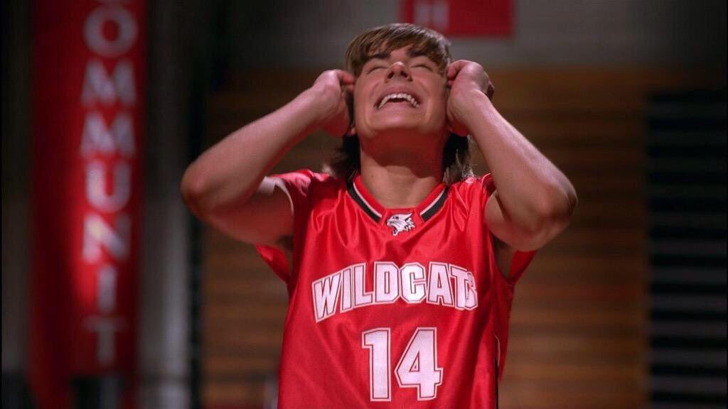 hsmnews's tweet photo. Why am I feeling so wrong? 

My head's in the game, but my heart's in the song. She makes this feel so right 

😓🏀🎤 https://t.co/Fhzkx5oVVk