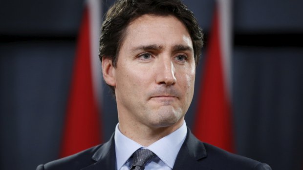 CBCNews's tweet photo. Trudeau and ISIS: Is the bombing still a bad idea? https://t.co/si8SmXAH84 https://t.co/FAySiGCKGf